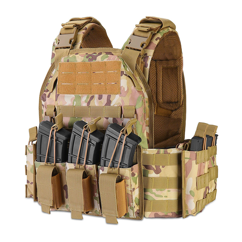 Outdoor multi-functional tactical vest view 2