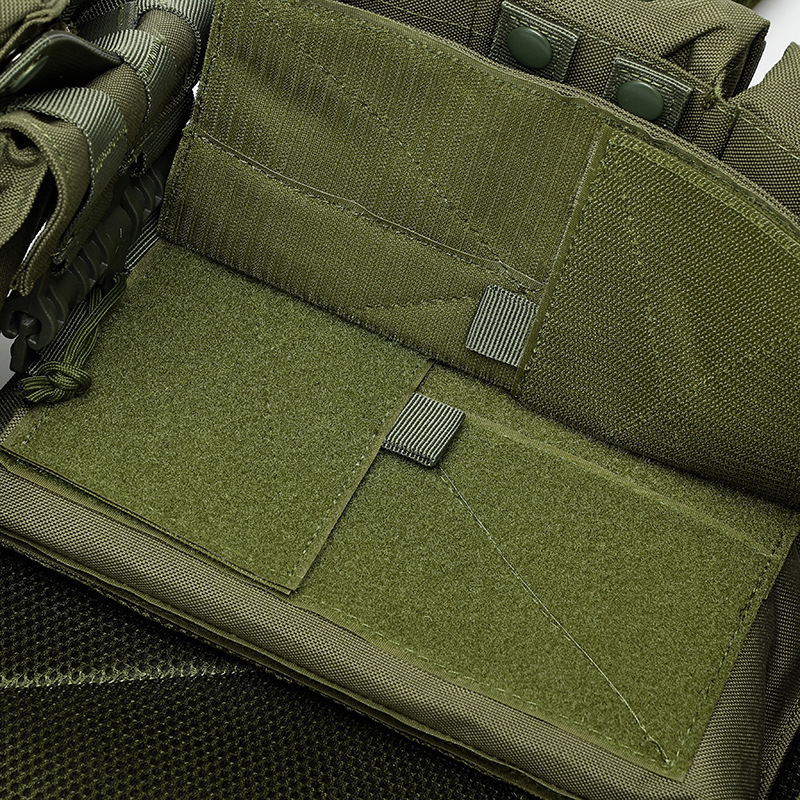 Quick-release tactical vest